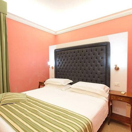 41 Nazionale Suite 41 โรม ภายนอก รูปภาพ