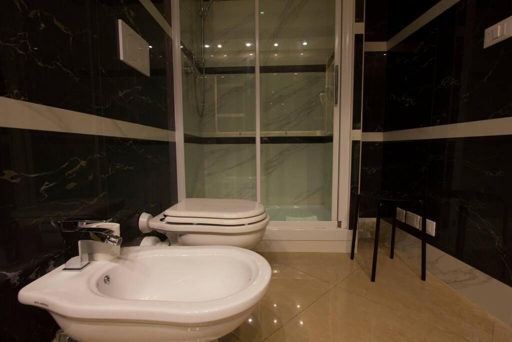 41 Nazionale Suite 41 โรม ภายนอก รูปภาพ