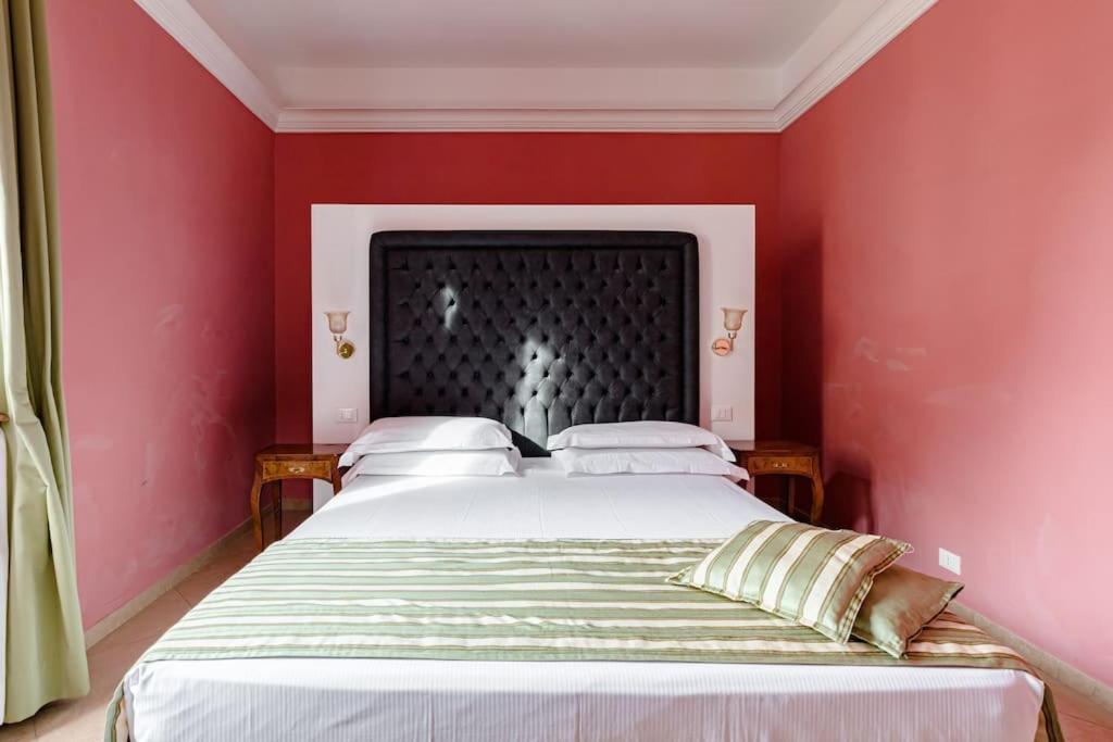 41 Nazionale Suite 41 โรม ภายนอก รูปภาพ