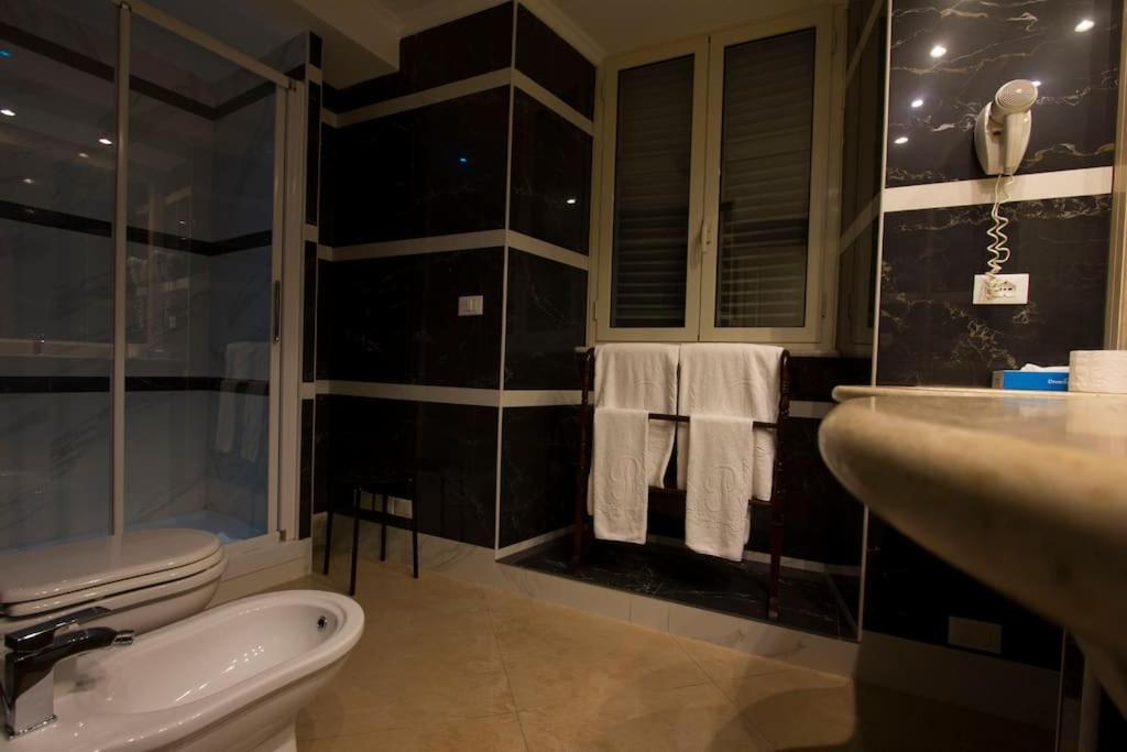41 Nazionale Suite 41 โรม ภายนอก รูปภาพ